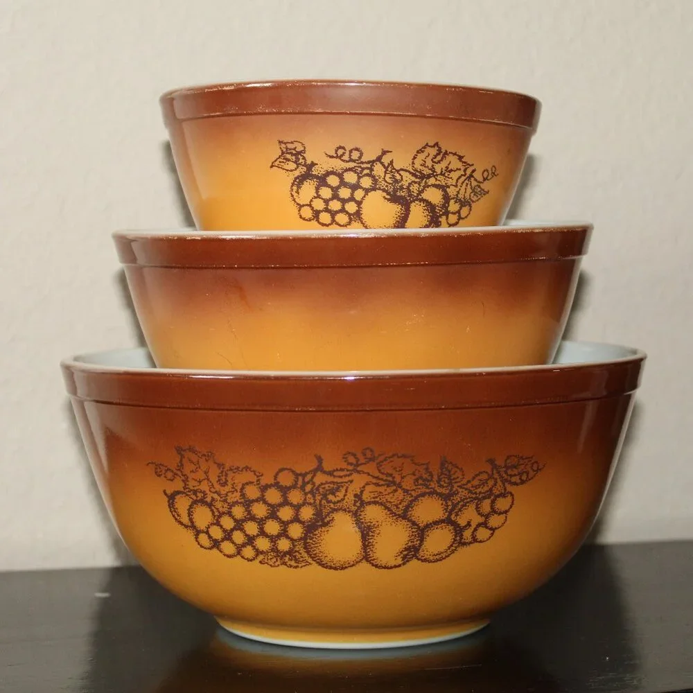 Vintage Pyrex Old Orchard 3 Piece Nesting Mixing Bowl Set 401, 402 & 403